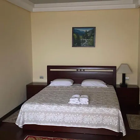 Vela Restaurant Hotel Golem (Tirana)