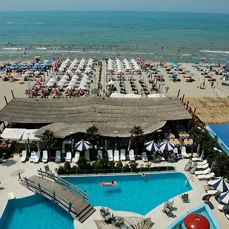 Vela Restaurant فندق *